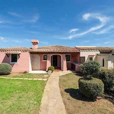 Affittasardegna -villa La Vela