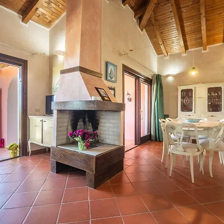 Affittasardegna -villa La Vela * Punta de su Torrione