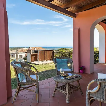 Affittasardegna -villa La Vela * Punta de su Torrione